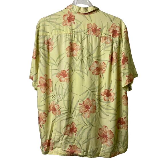 La Cabana Sz XL Men's Hawaiian Shirt Yellow Floral Print Button Down (2432) - Picture 5 of 5